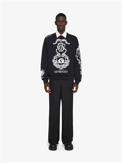 givenchy pullover bunte schrift|Givenchy crest sweatshirt.